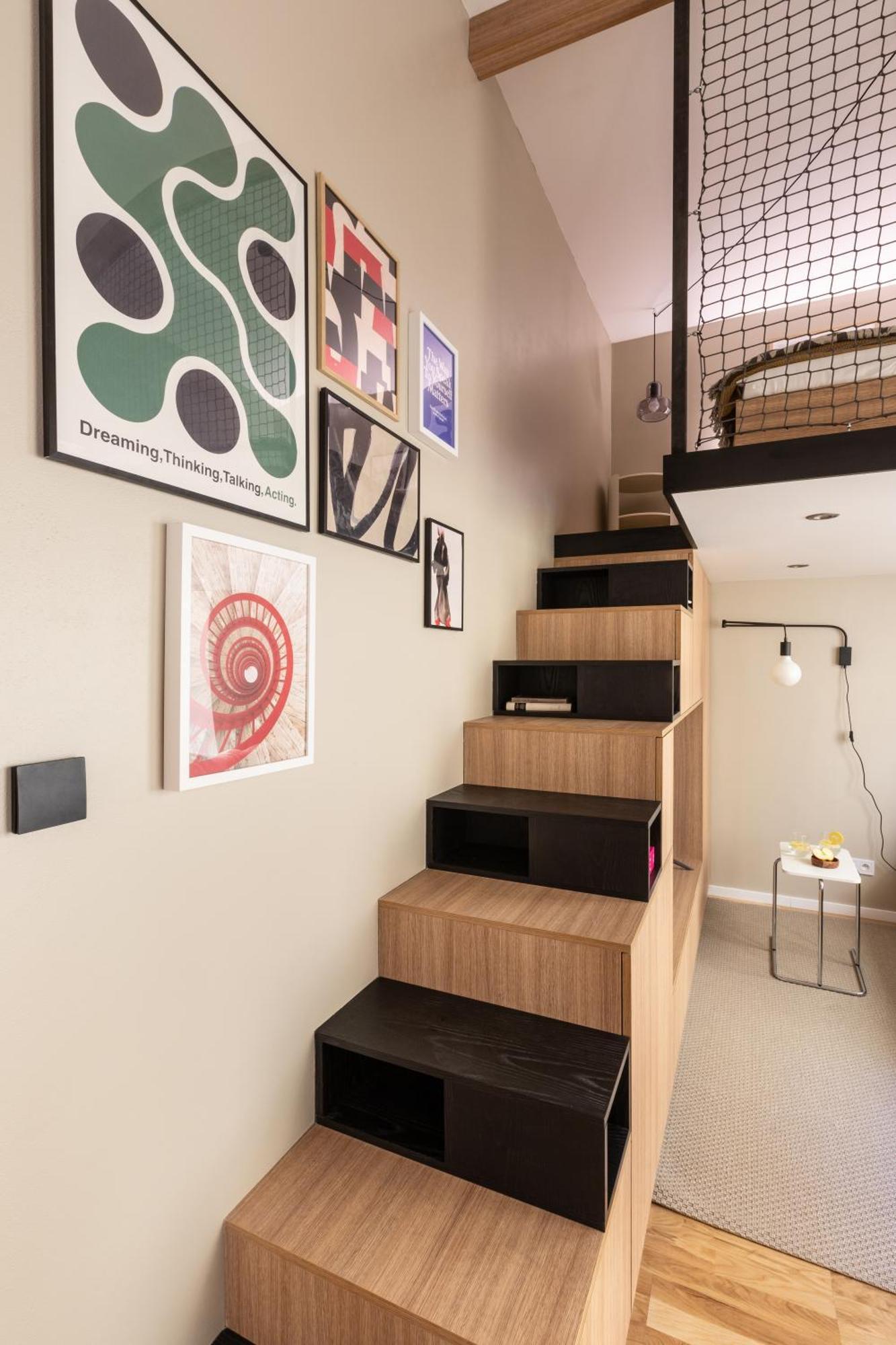 Turnkey I Republic Square Apartments Prag Rum bild