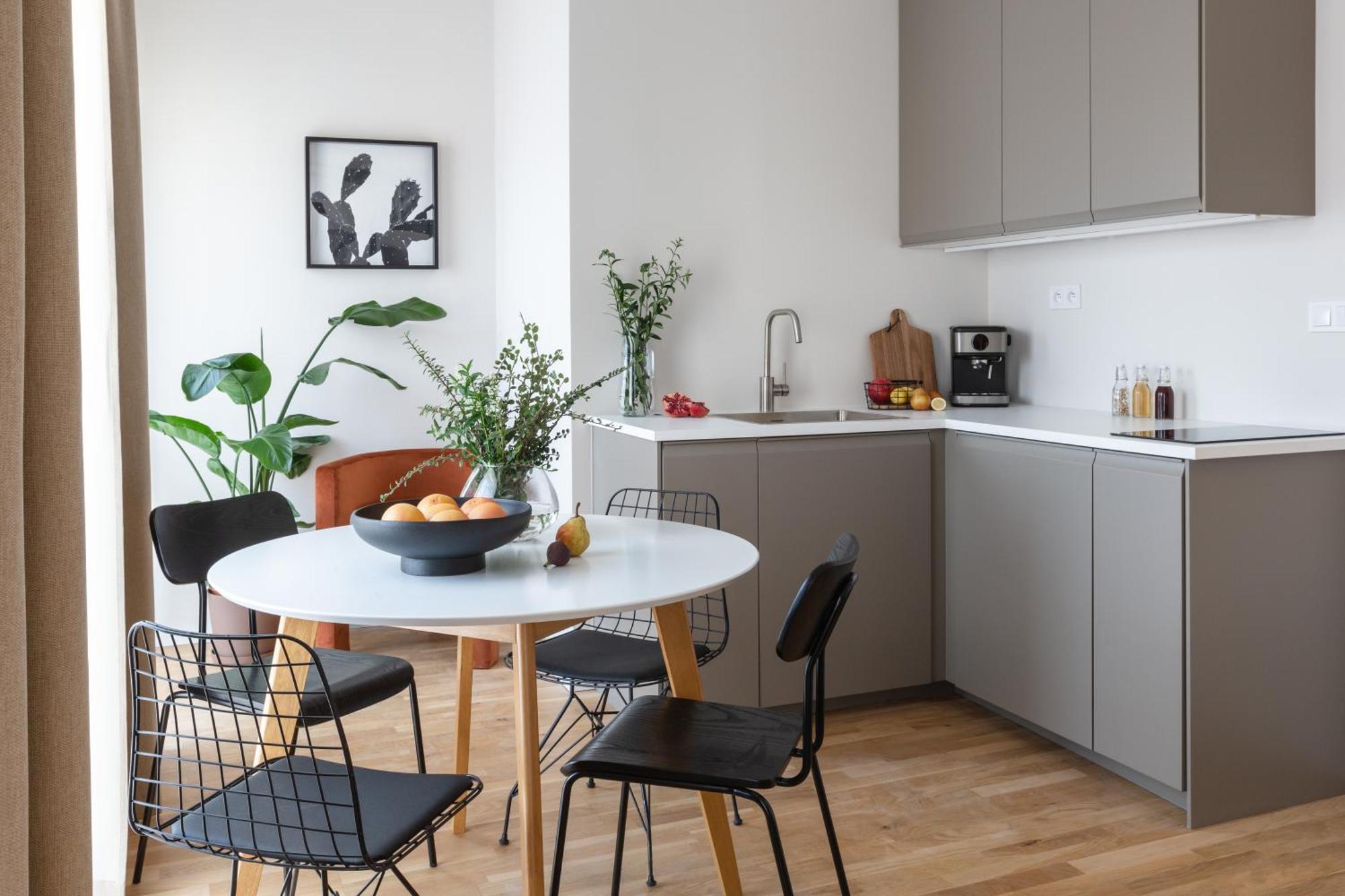 Turnkey I Republic Square Apartments Prag Rum bild
